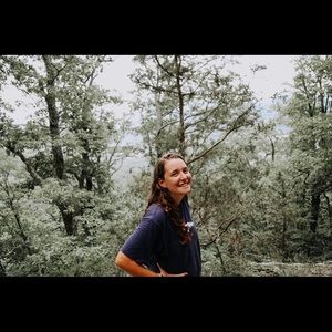 Meet your Posher, Ella